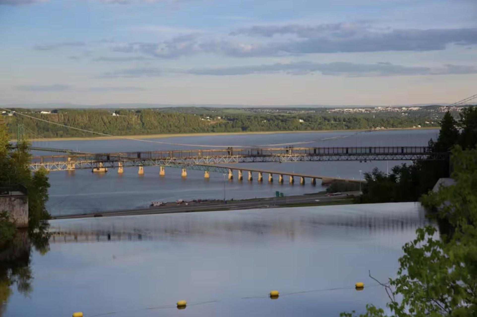 Initial - Moose - Chutes-Montmorency Boischatel Экстерьер фото